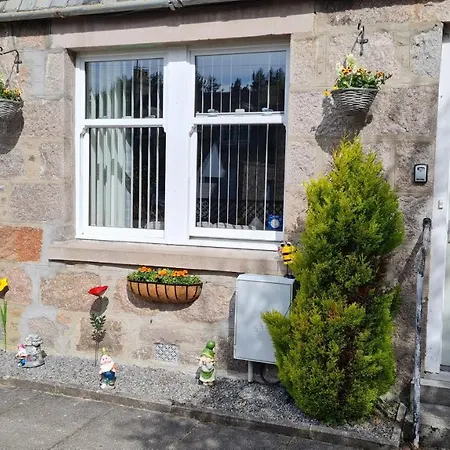 Deeside Holiday Cottages Dinnet Exterior photo